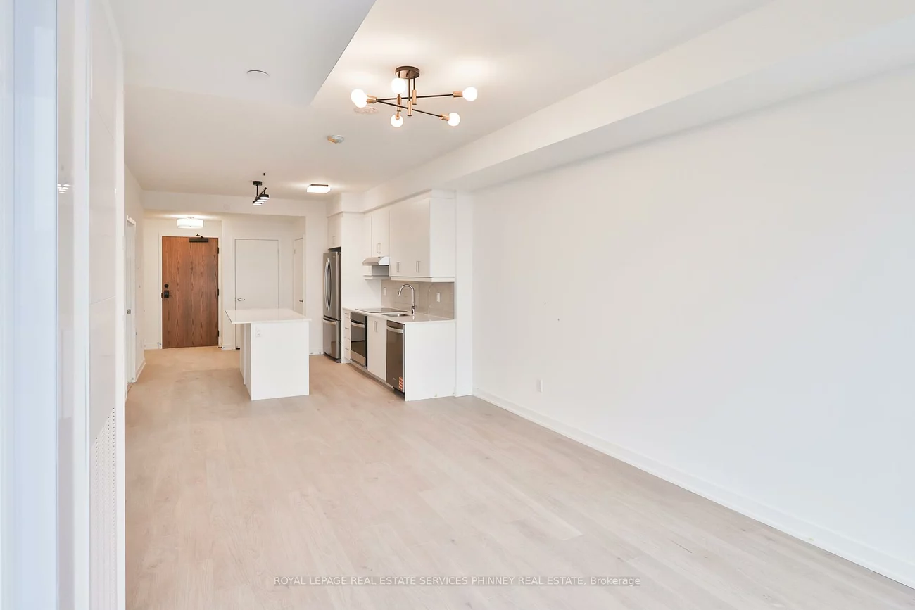 1035, Southdown, Clarkson, Mississauga