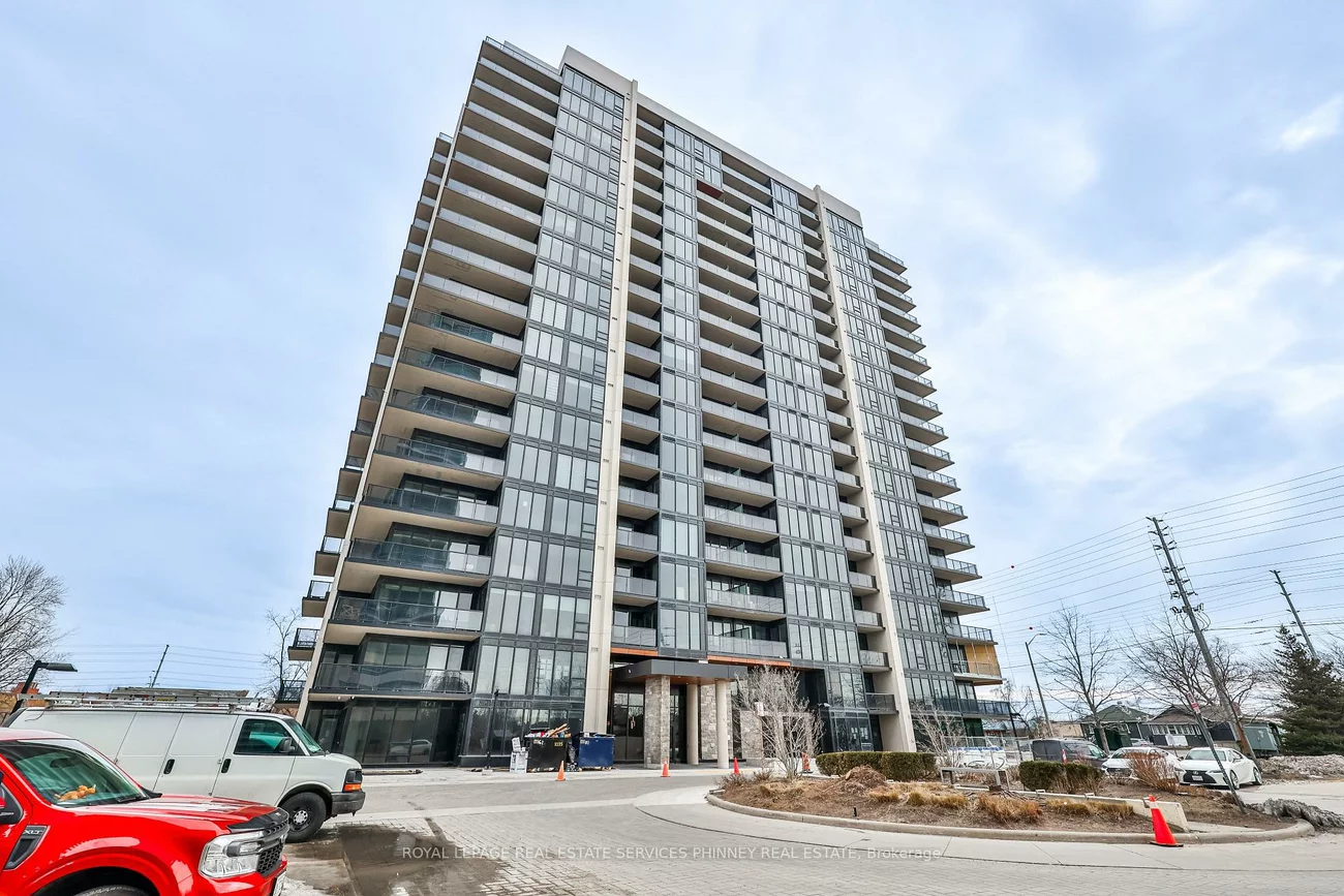 1035, Southdown, Clarkson, Mississauga