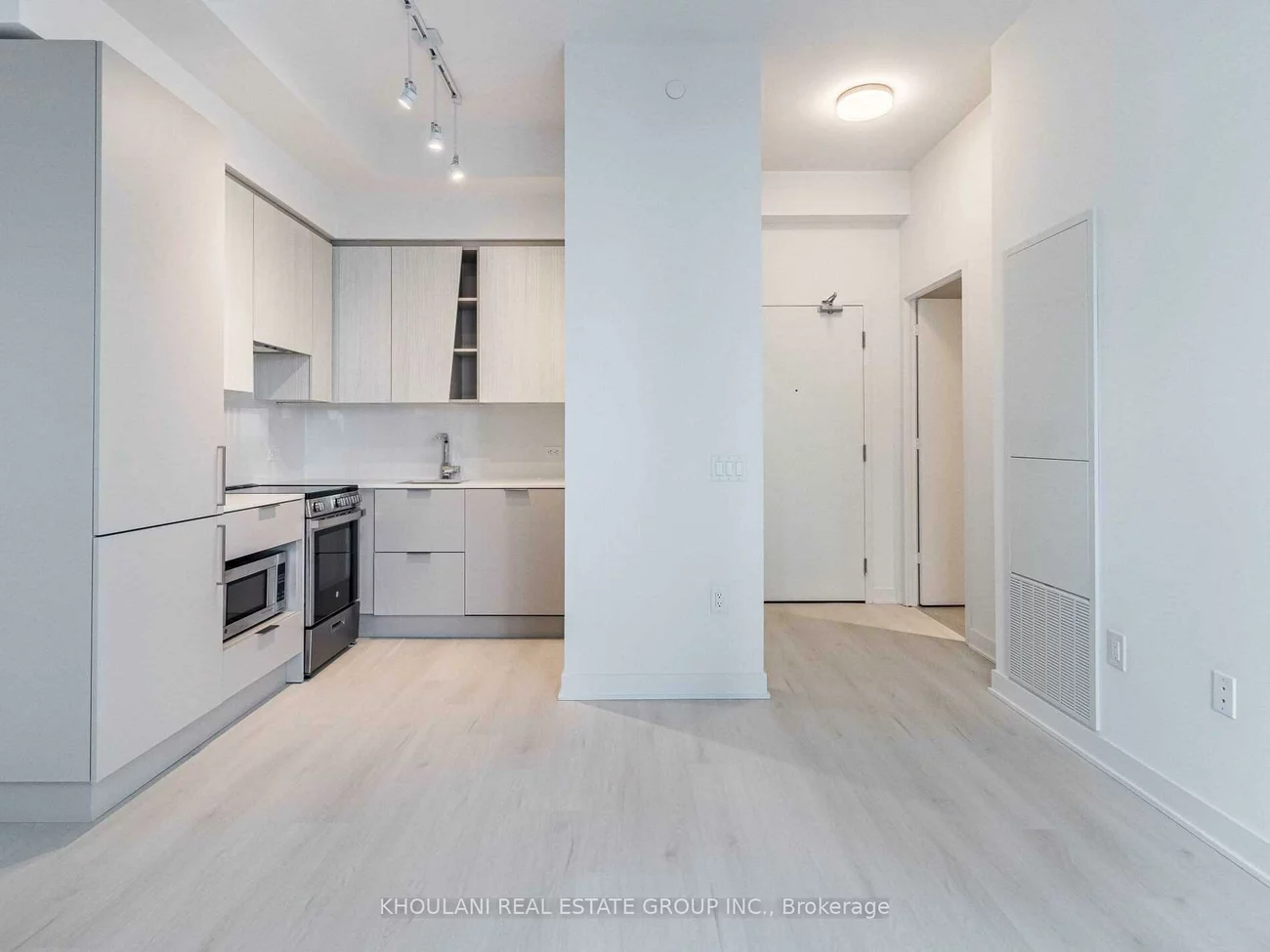 3900, Confederation, City Centre, Mississauga