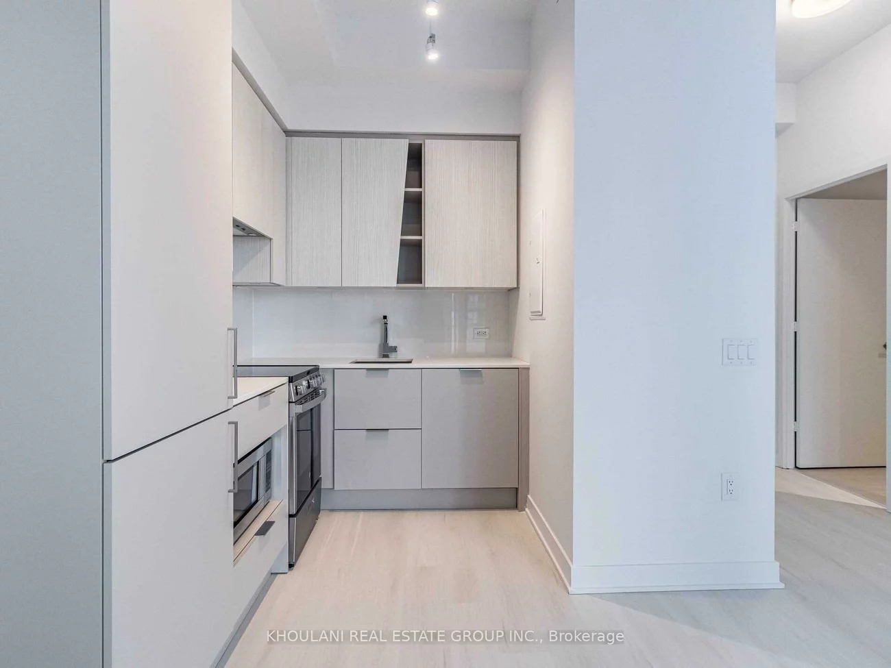 3900, Confederation, City Centre, Mississauga