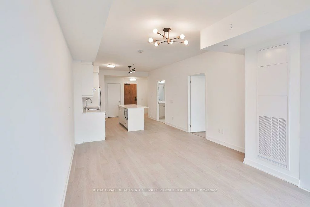 1035, Southdown, Clarkson, Mississauga