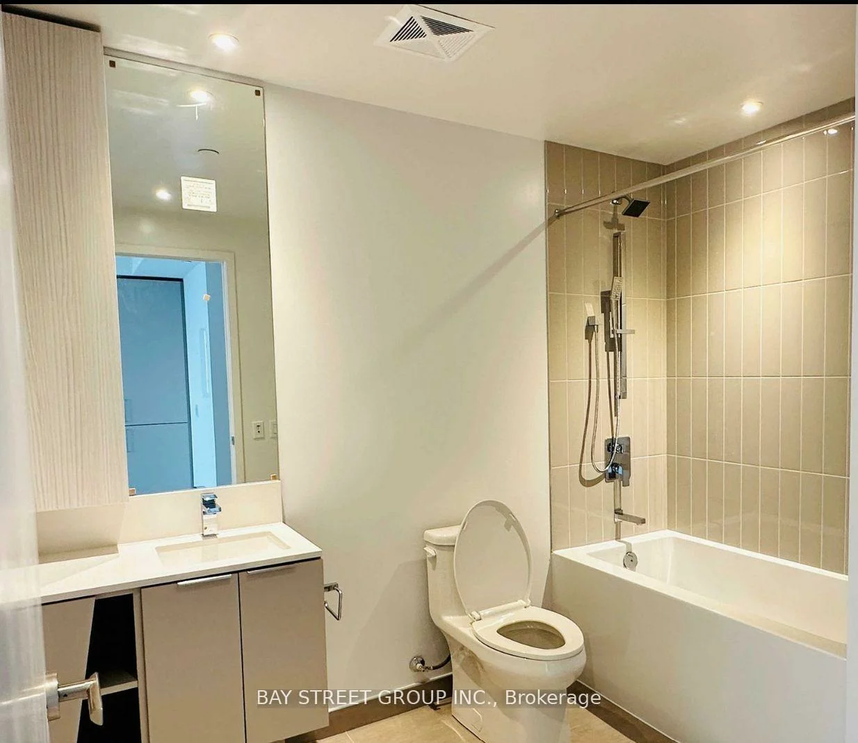 3900, Confederation, City Centre, Mississauga