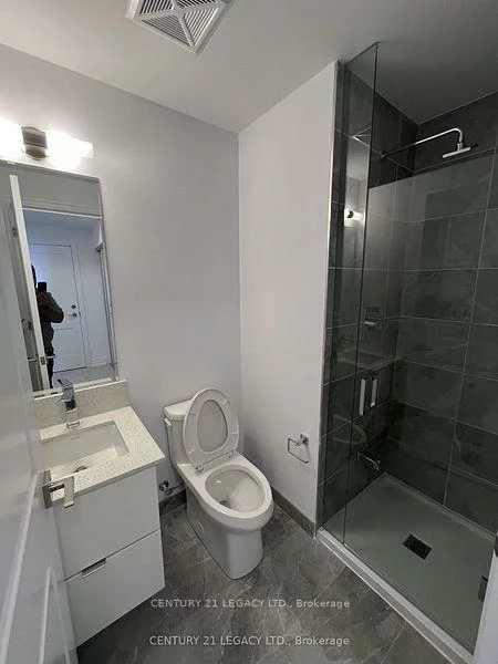 30, Elm, Fairview, Mississauga