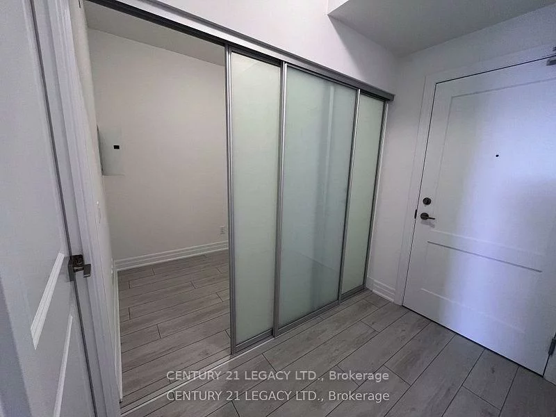 30, Elm, Fairview, Mississauga