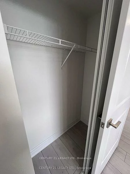 30, Elm, Fairview, Mississauga
