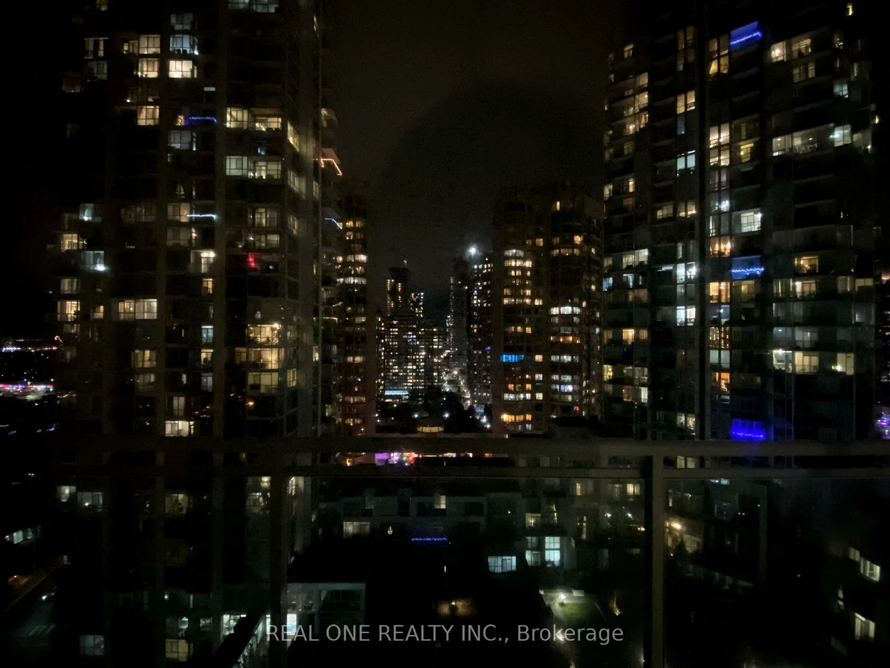 223, Webb, City Centre, Mississauga