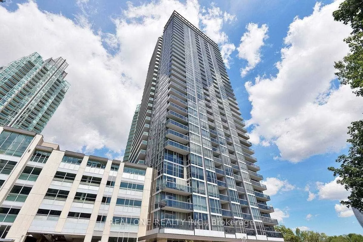 223, Webb, City Centre, Mississauga