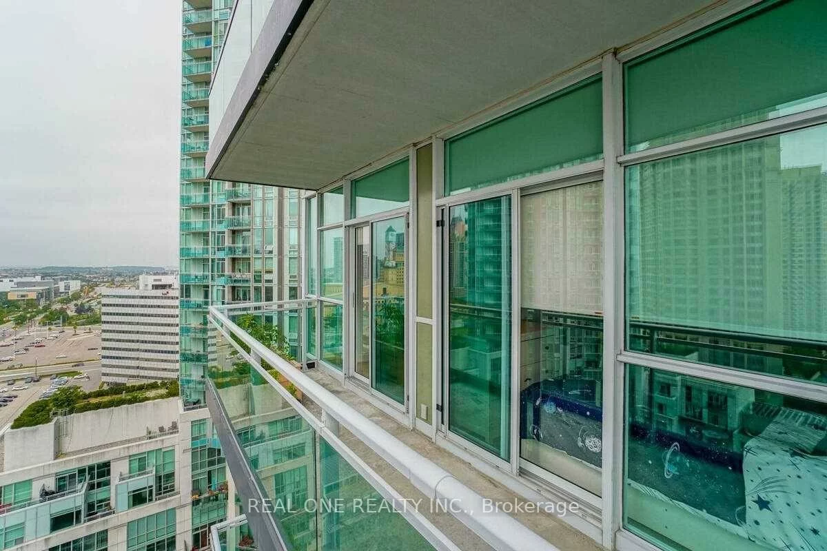 223, Webb, City Centre, Mississauga