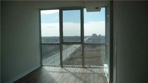 75, Eglinton, Hurontario, Mississauga