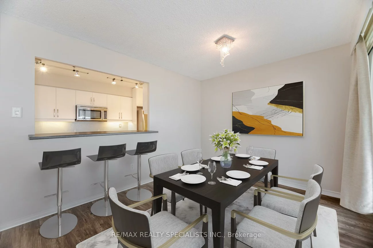 55, Elm, City Centre, Mississauga
