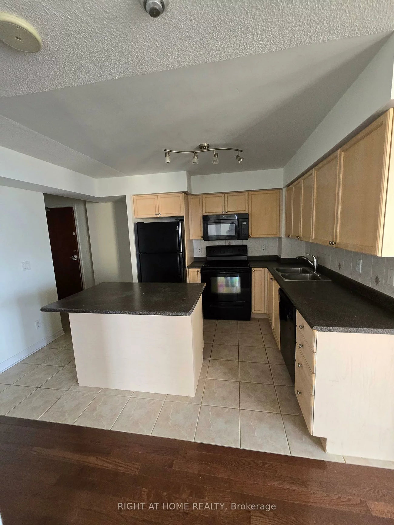 4080, Living Arts, City Centre, Mississauga
