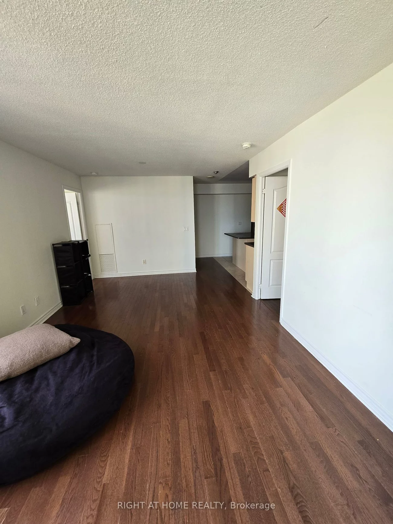 4080, Living Arts, City Centre, Mississauga