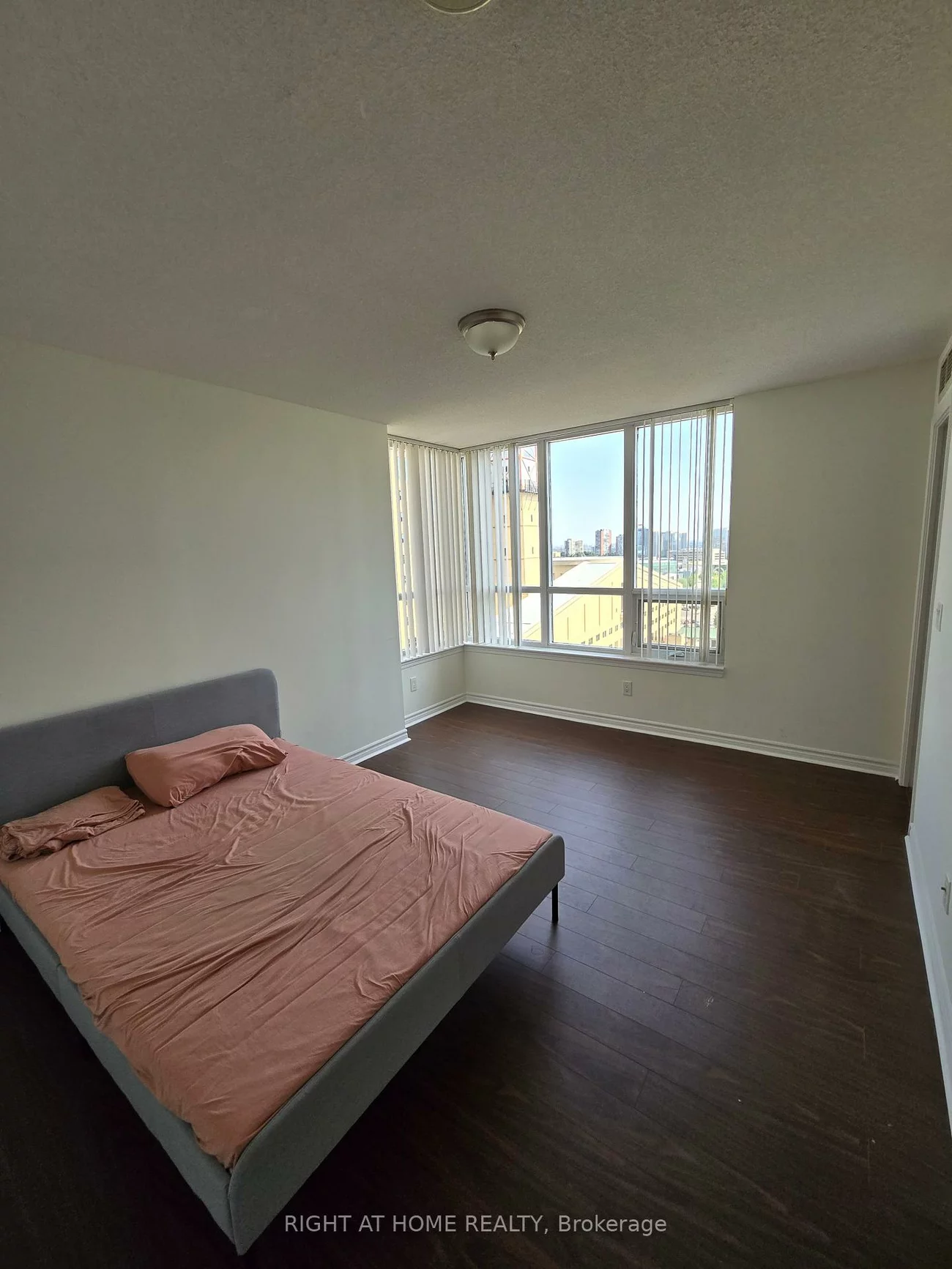 4080, Living Arts, City Centre, Mississauga