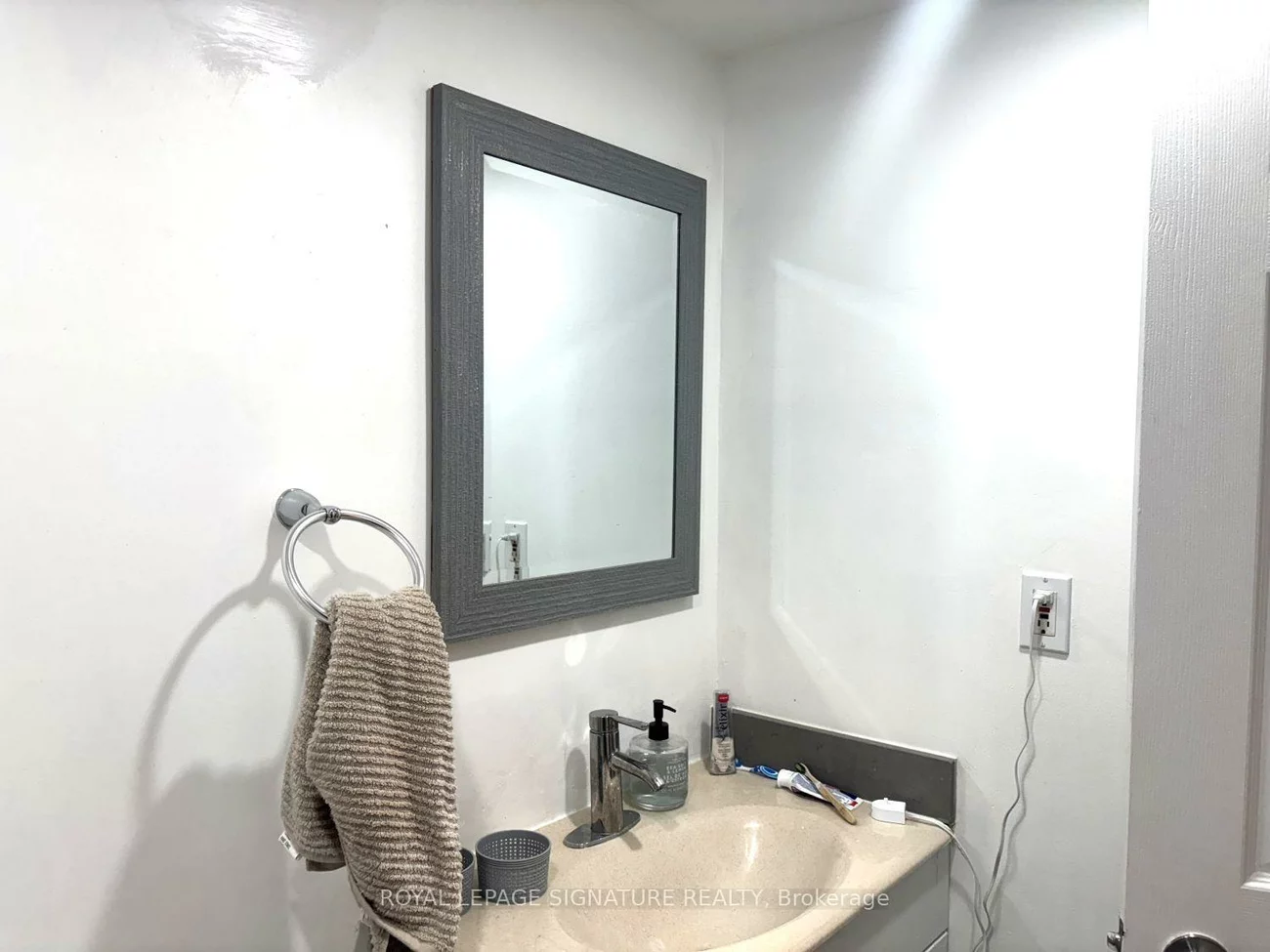 550, Webb, City Centre, Mississauga