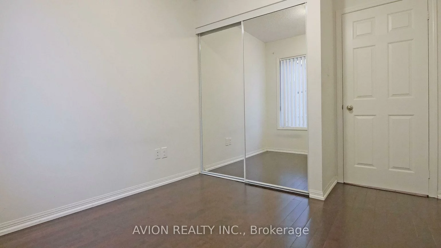 2891, Rio, Central Erin Mills, Mississauga
