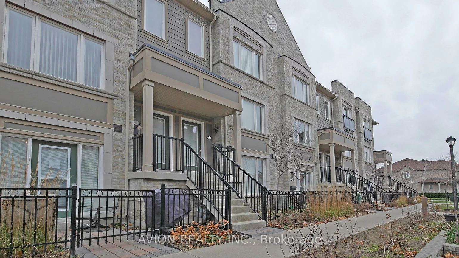2891, Rio, Central Erin Mills, Mississauga