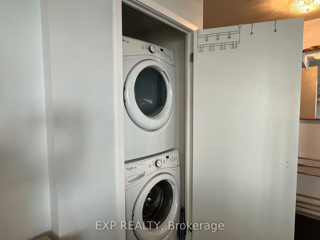 4011, Brickstone, Creditview, Mississauga