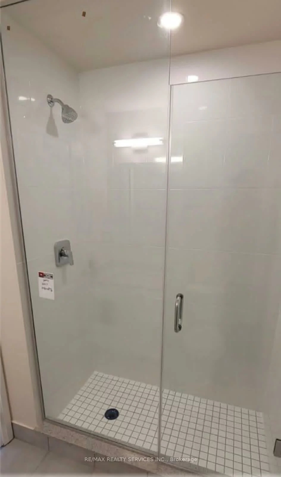 35, Watergarden, Hurontario, Mississauga