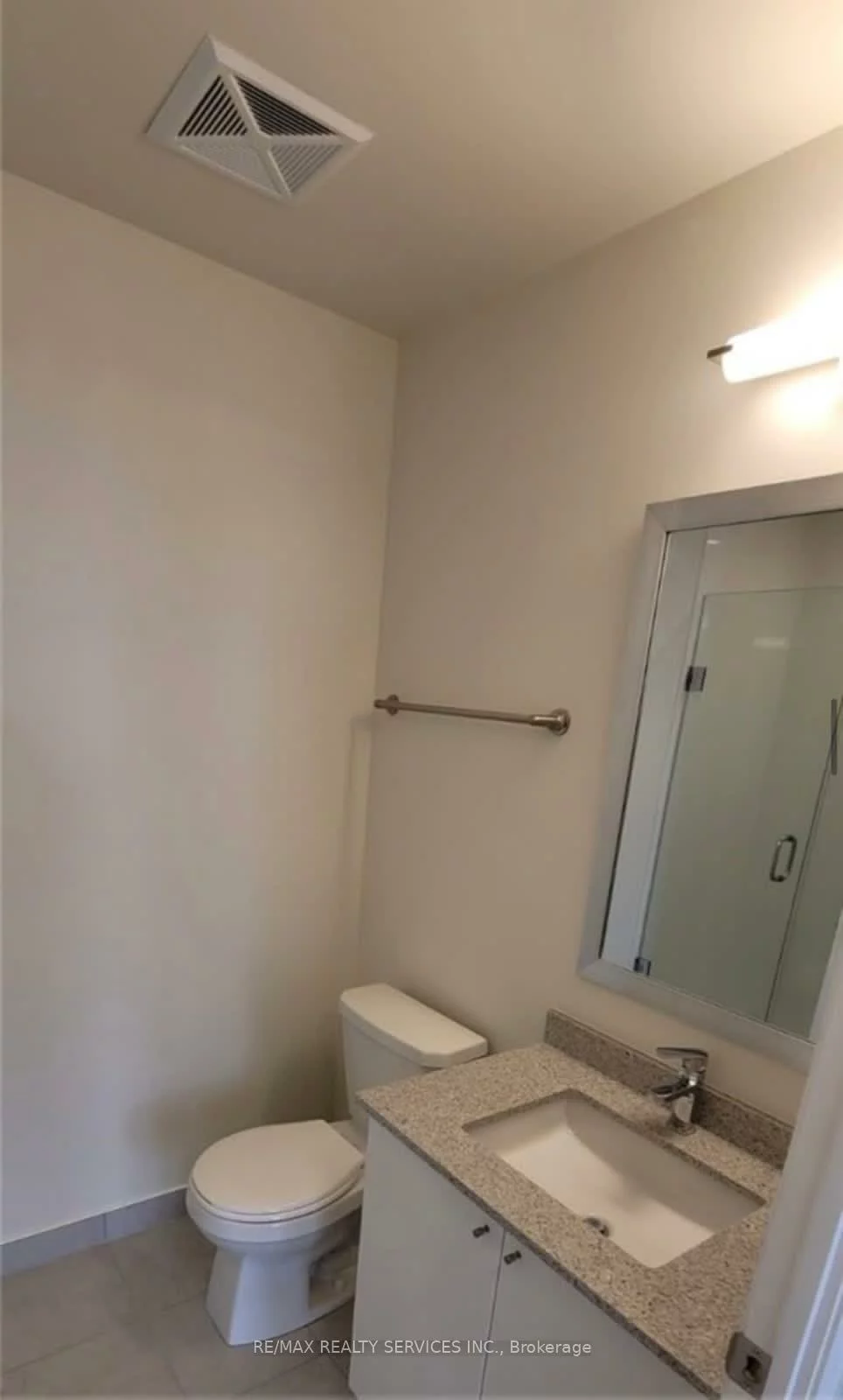 35, Watergarden, Hurontario, Mississauga