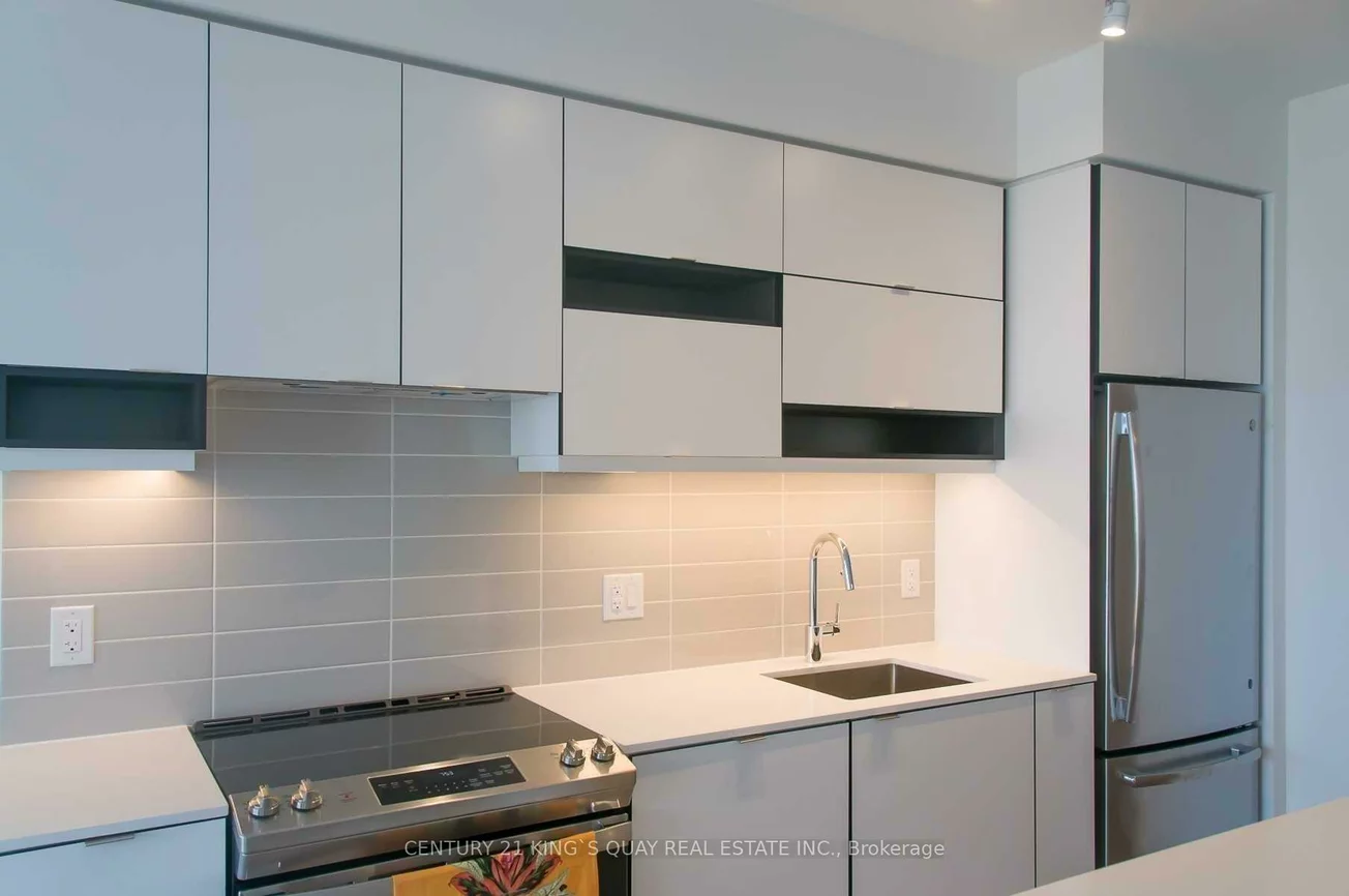 4065, Confederation, City Centre, Mississauga