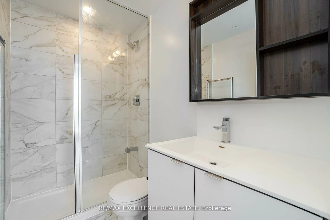 4065, Confederation, City Centre, Mississauga