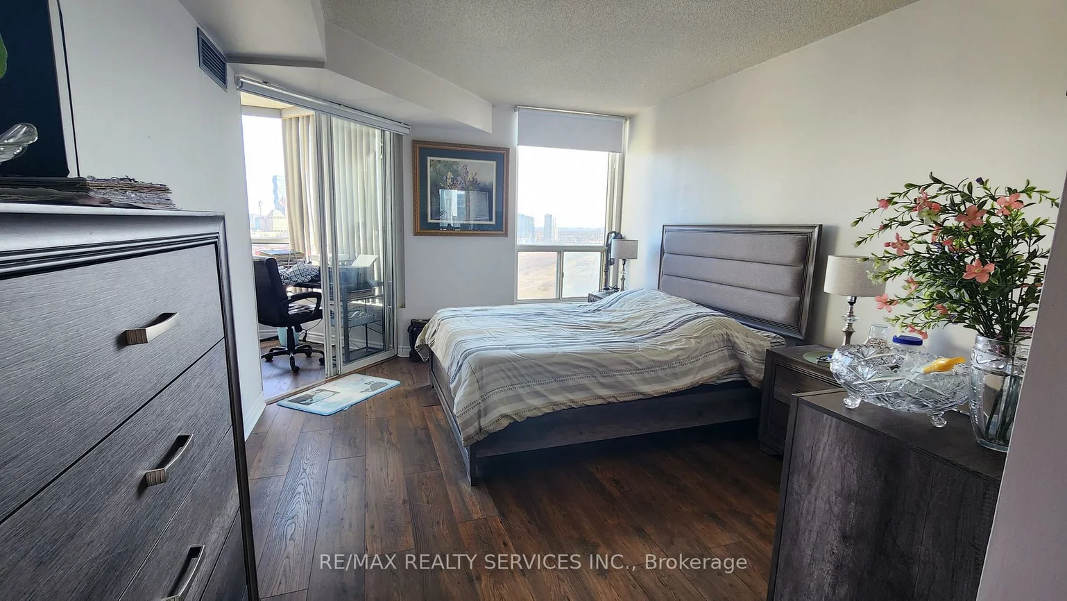 4460, Tucana, Hurontario, Mississauga