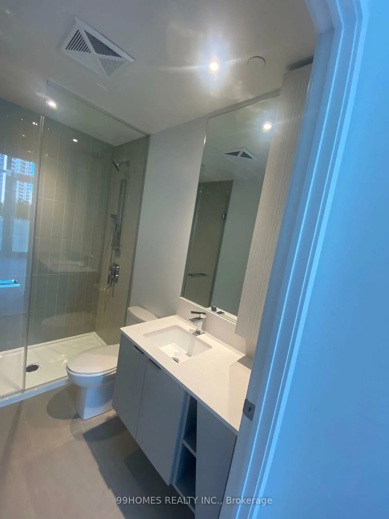 3883, Quartz, City Centre, Mississauga