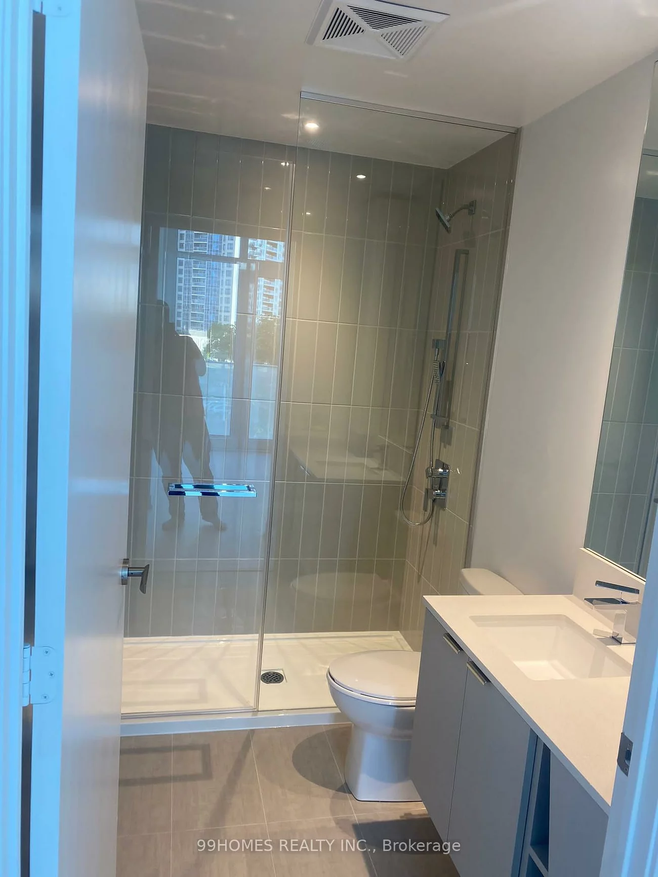 3883, Quartz, City Centre, Mississauga