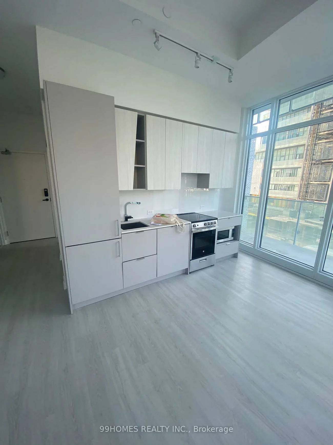 3883, Quartz, City Centre, Mississauga