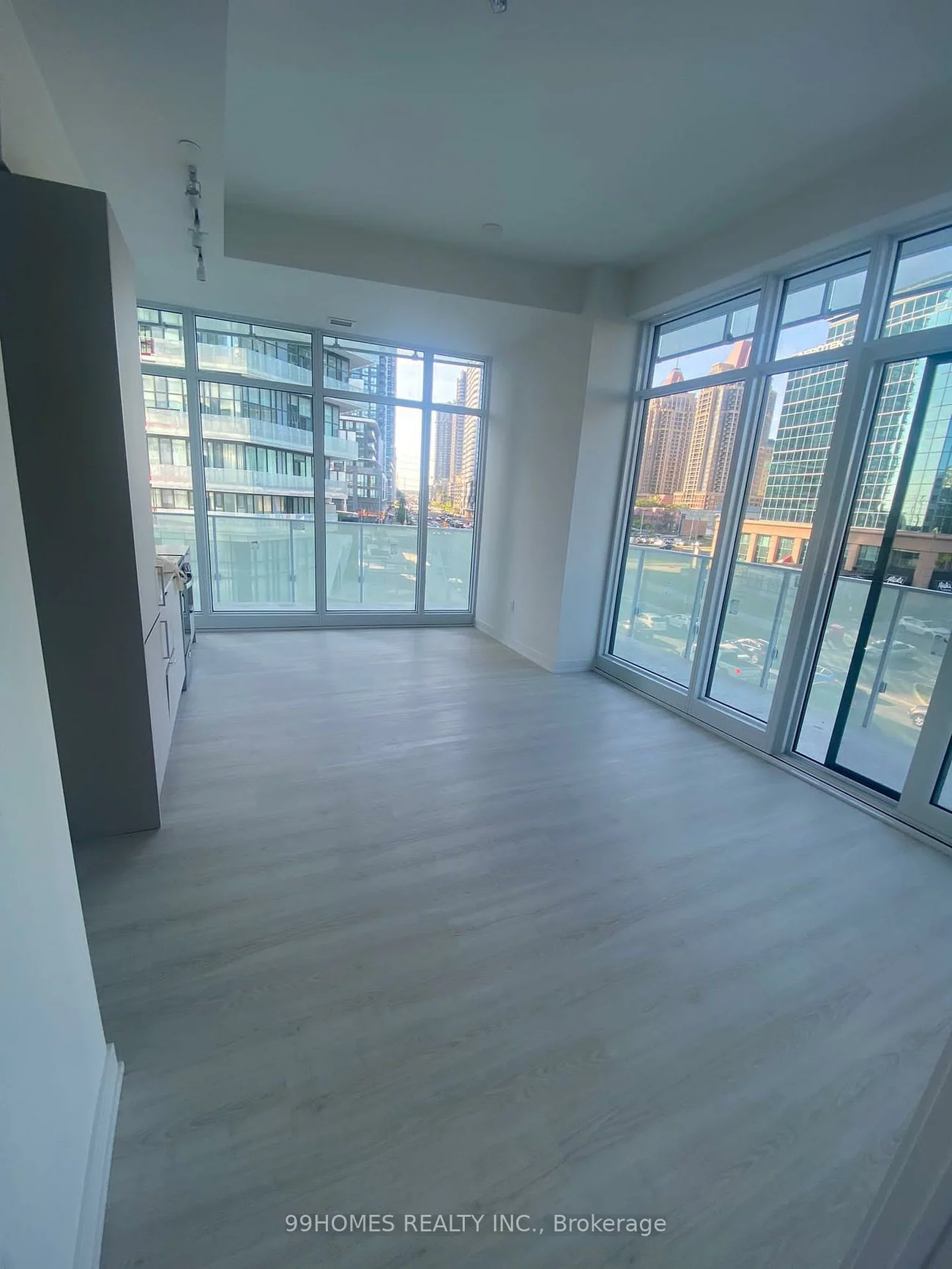 3883, Quartz, City Centre, Mississauga