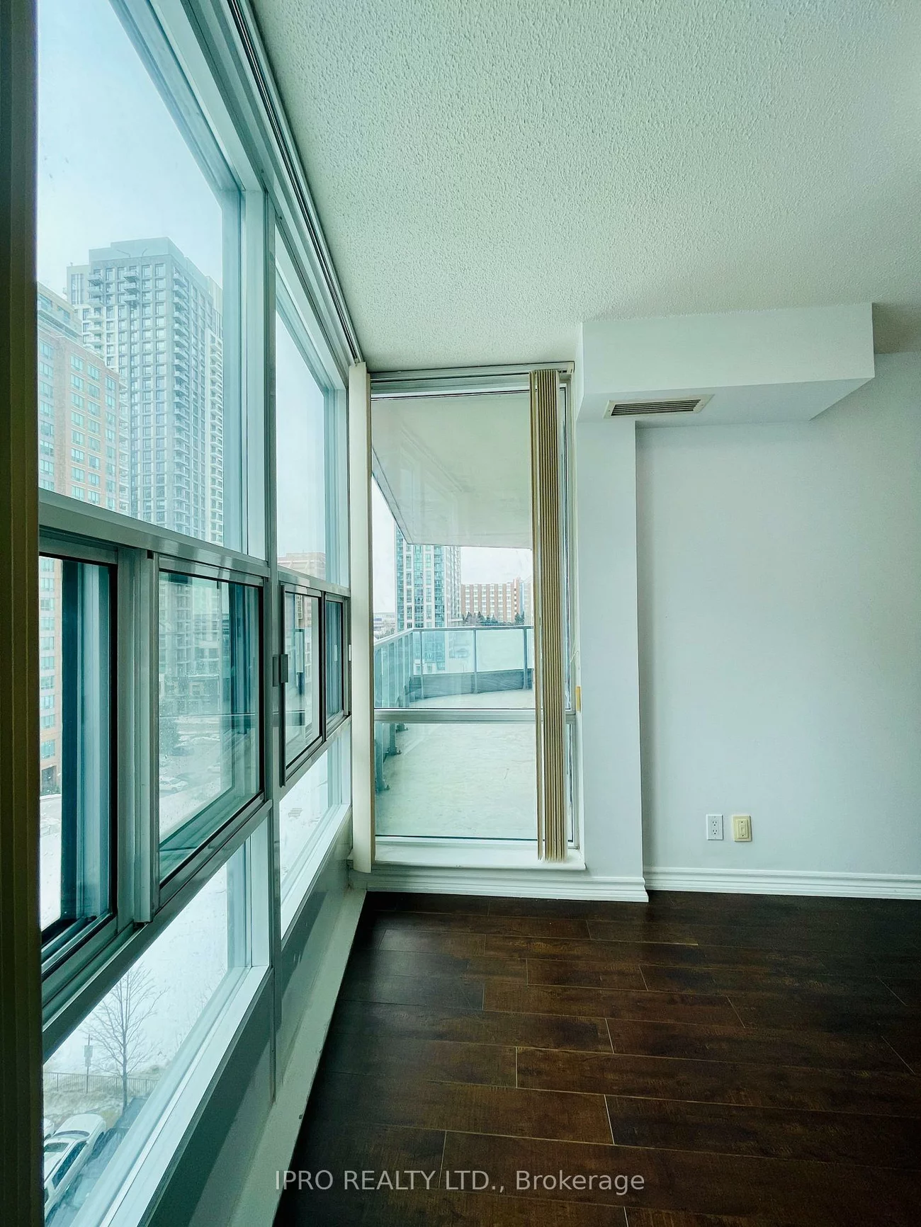 1, Elm, City Centre, Mississauga