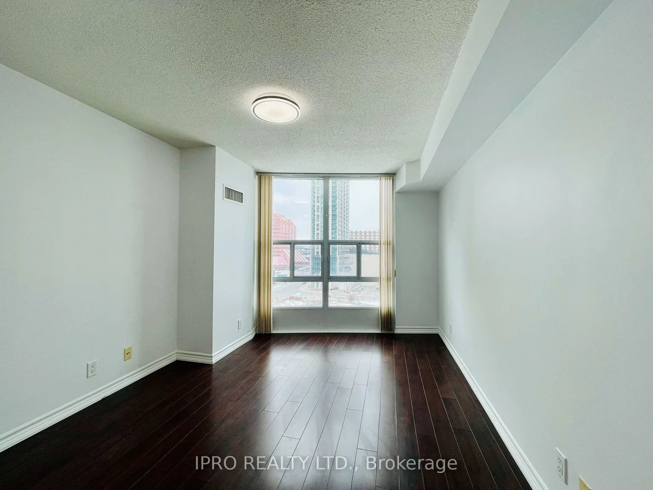 1, Elm, City Centre, Mississauga