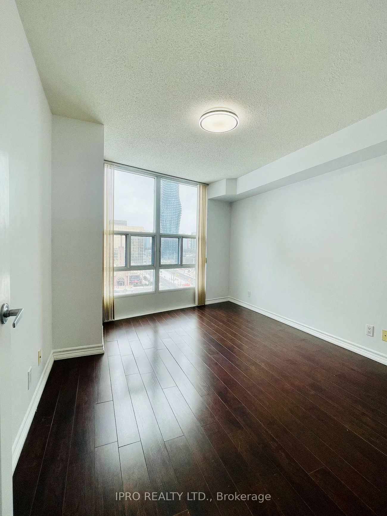 1, Elm, City Centre, Mississauga
