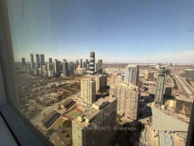 30, Elm, City Centre, Mississauga