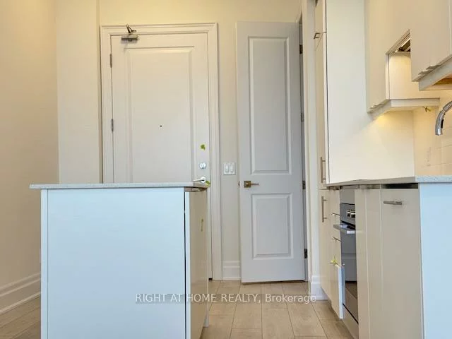 30, Elm, City Centre, Mississauga