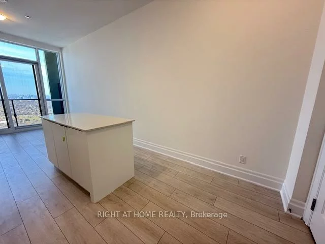 30, Elm, City Centre, Mississauga