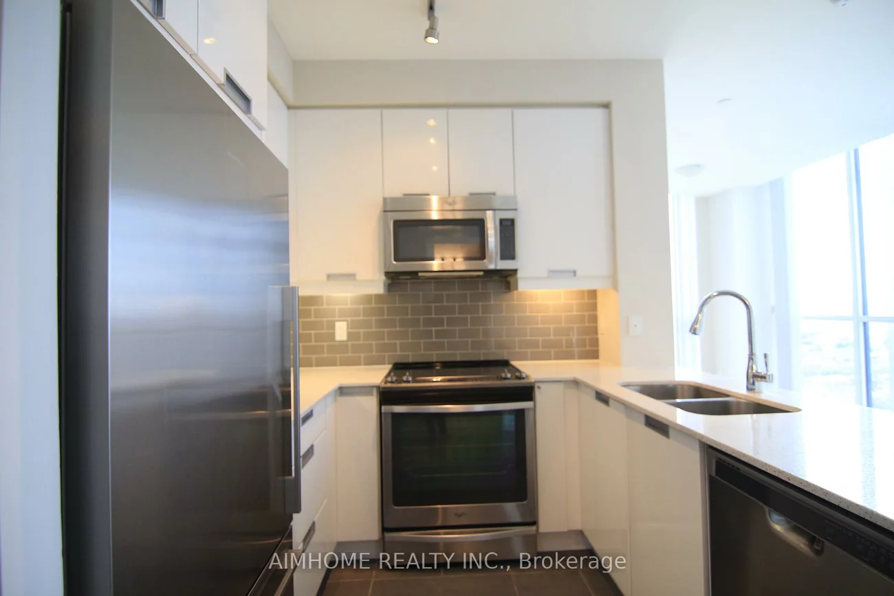 55, Eglinton, Hurontario, Mississauga