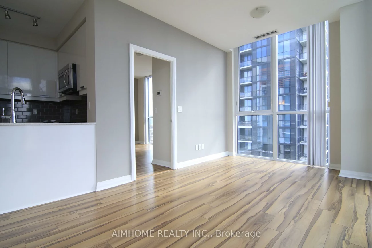 55, Eglinton, Hurontario, Mississauga