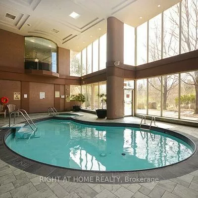 50, Eglinton, Hurontario, Mississauga