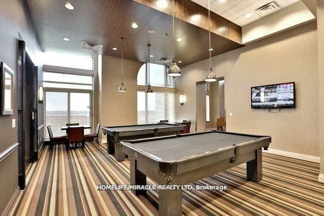 385, Prince Of Wales, City Centre, Mississauga