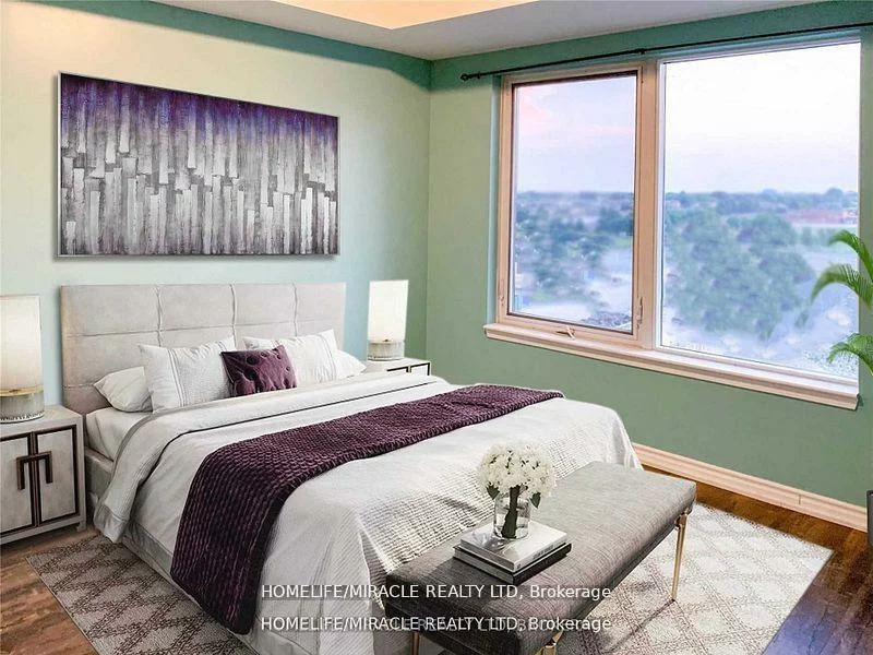 385, Prince Of Wales, City Centre, Mississauga