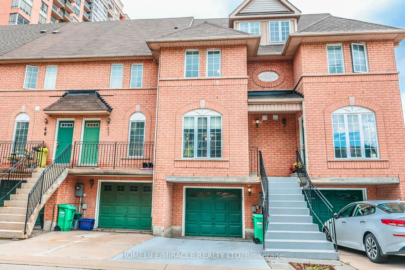 75, Strathaven, Hurontario, Mississauga