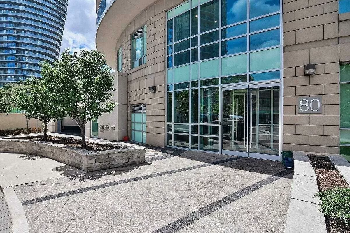 80, Absolute, City Centre, Mississauga