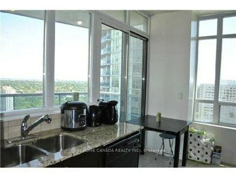 80, Absolute, City Centre, Mississauga