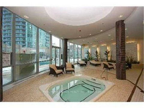 80, Absolute, City Centre, Mississauga