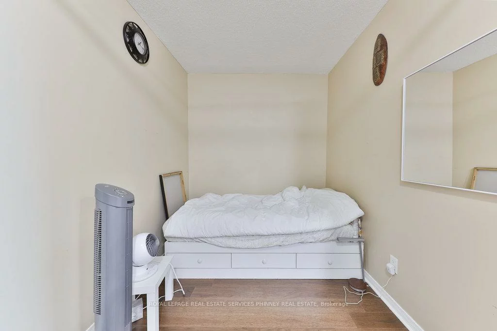 4900, Glen Erin, Central Erin Mills, Mississauga