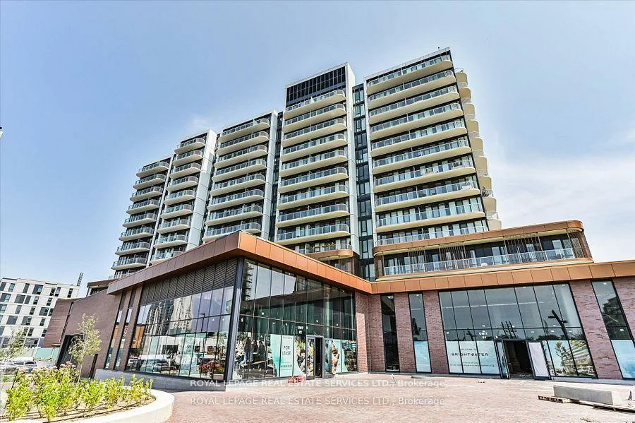 220, Missinnihe, Port Credit, Mississauga