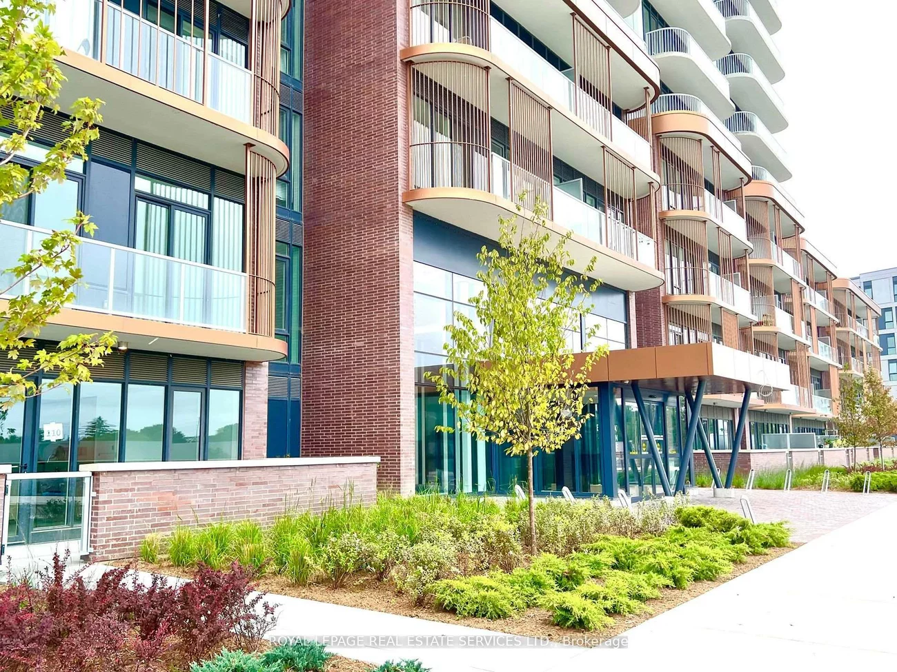 220, Missinnihe, Port Credit, Mississauga