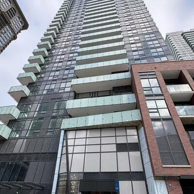 430, Square One, City Centre, Mississauga