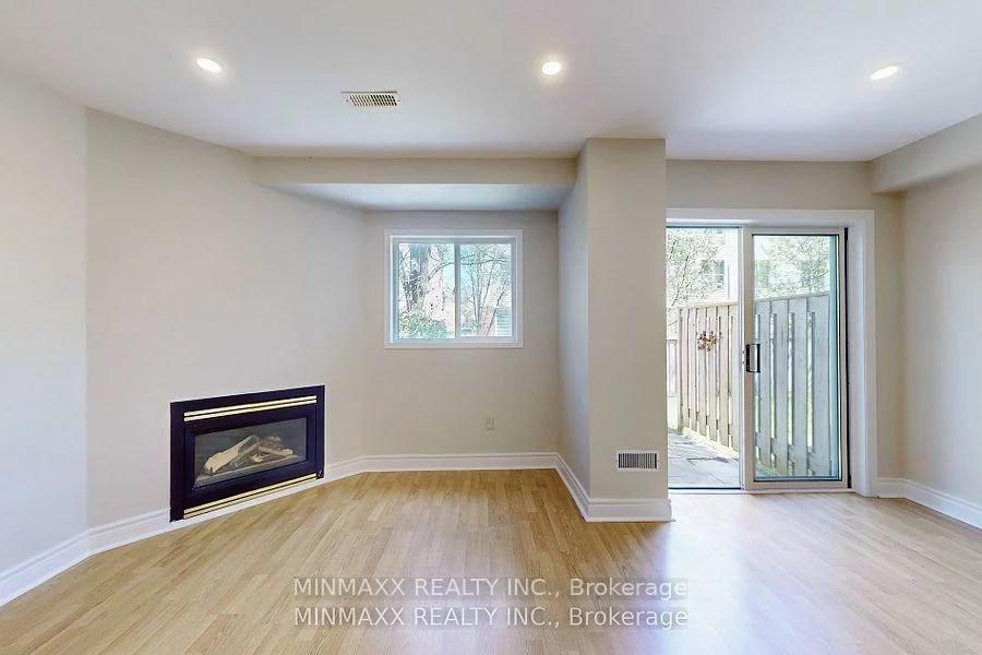 1480, Britannia, East Credit, Mississauga